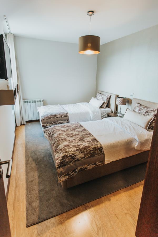 Magnolia Apartment Geres Bagian luar foto