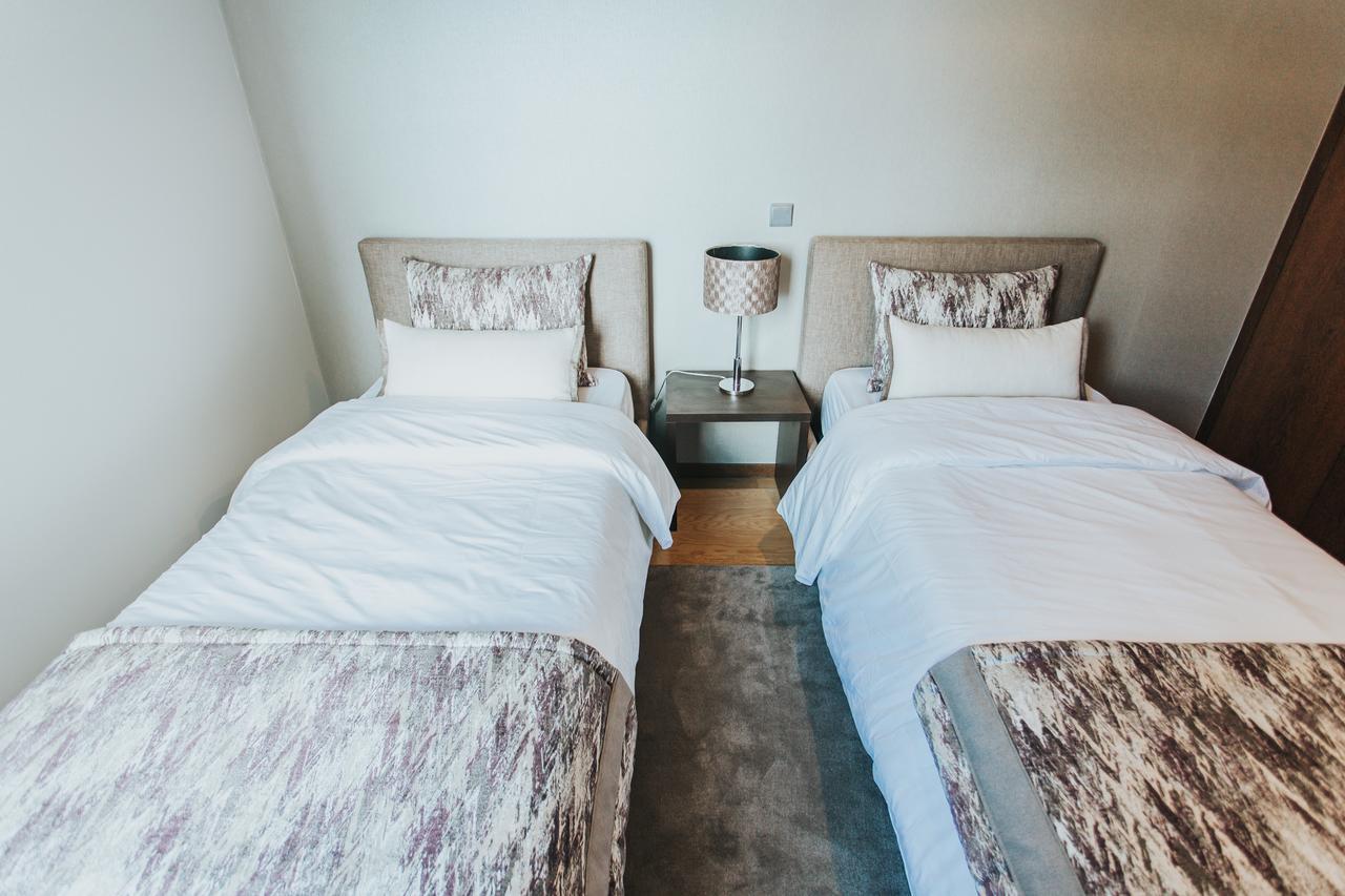 Magnolia Apartment Geres Bagian luar foto