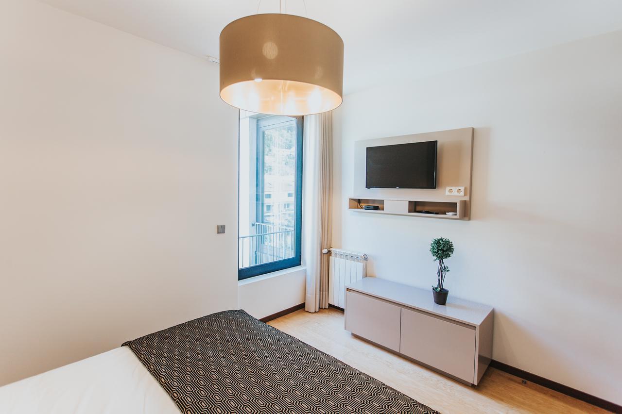 Magnolia Apartment Geres Bagian luar foto
